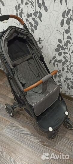 Прогулочная коляска yoya plus 4