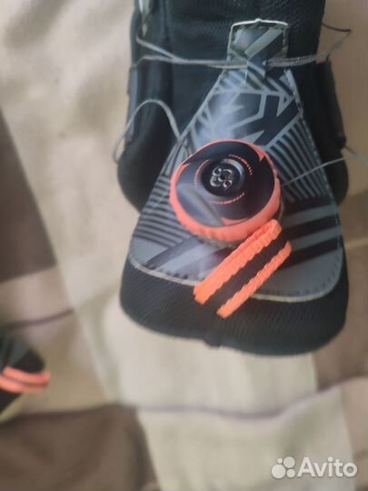 Коньки раздвижные.35-37