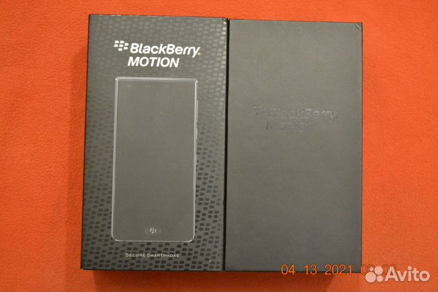 Blackberry Motion BBD100-2