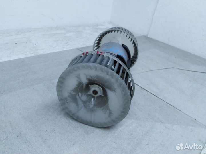 Моторчик печки Мерседес