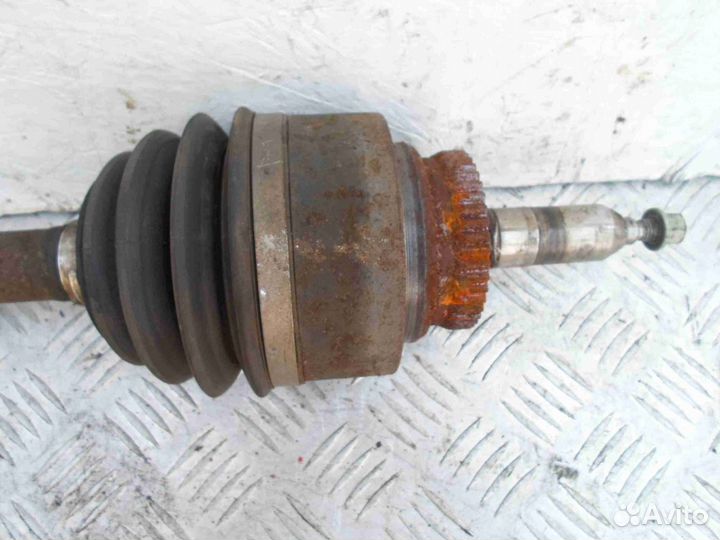 Полуось передняя L Lincoln Navigator 3