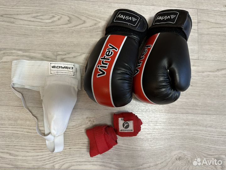 Боксерские перчатки детские 8 oz, защита для паха