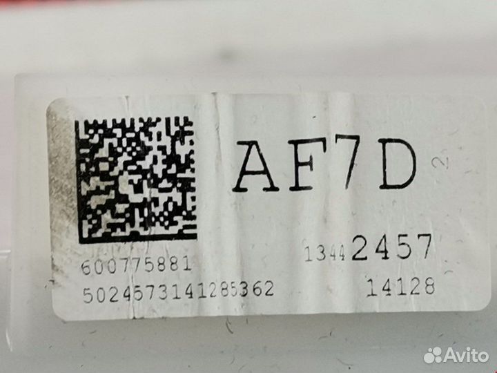 Щиток приборов (приборная панель) Opel Zafira