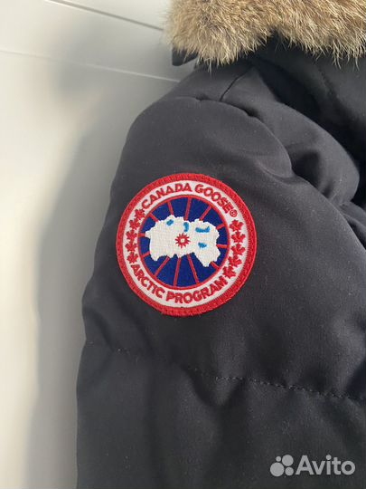 Пуховик Canada goose Mystique