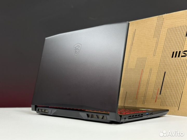 Игровой MSI Katana 144 Core i5 11 GTX1650