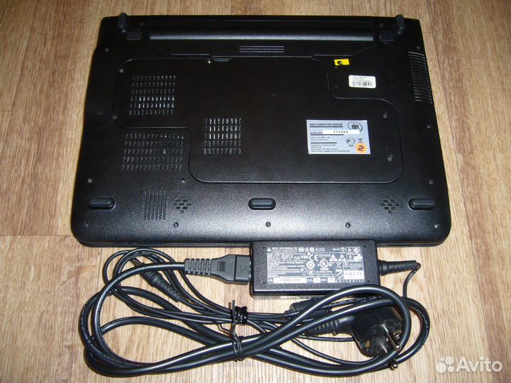 Ноутбук DNS-mini 12.1