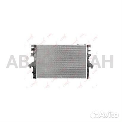Радиатор охлаждения двигателя Volkswagen transport