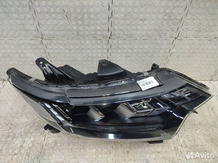 Фара правая Mitsubishi Outlander 3 GF 2018