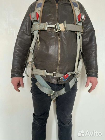 Подвесная система летчика ипс -72