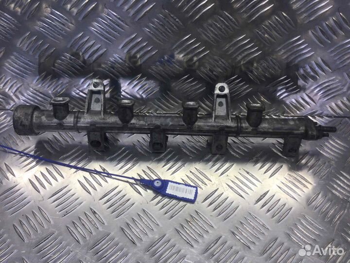 Топливная рампа Hyundai Getz G4ED