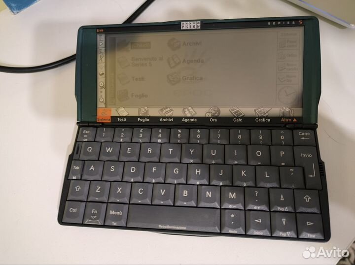Psion 5 зеленый
