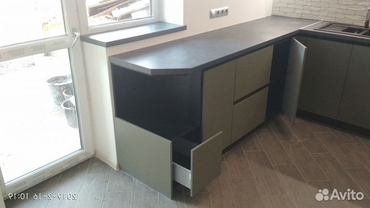Кухня от производителя под ключ