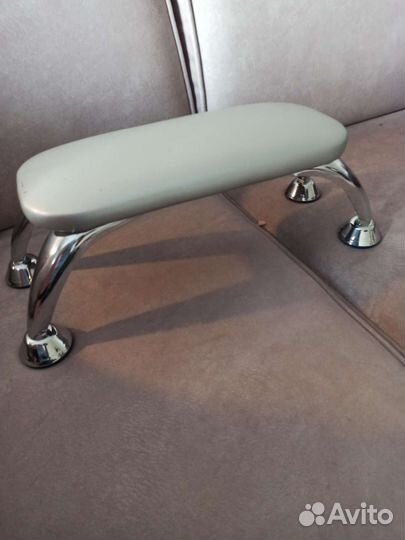 Подставка для рук маникюрная