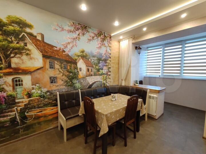 2-к. квартира, 65 м², 8/16 эт.