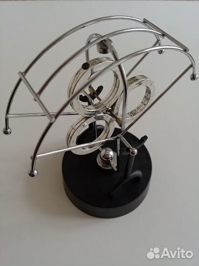 Сувенир маятник