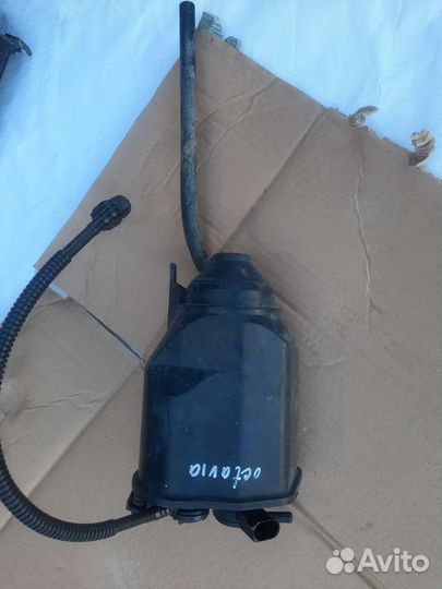 Абсорбер топливный Skoda Octavia A4 Audi A3