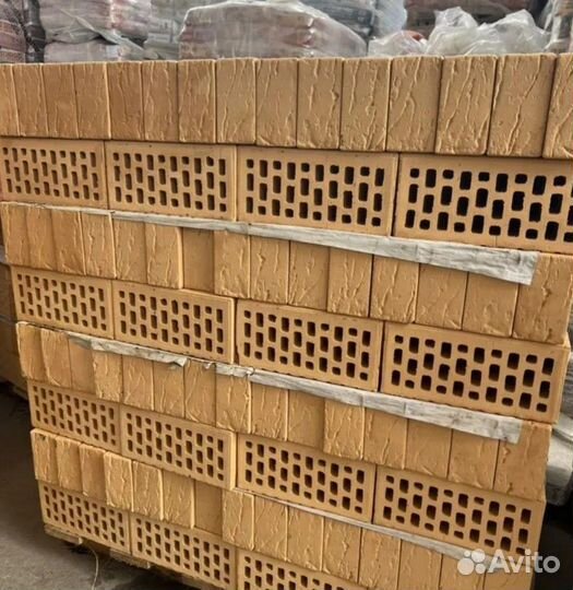 Кирпич лицевой пустотелый