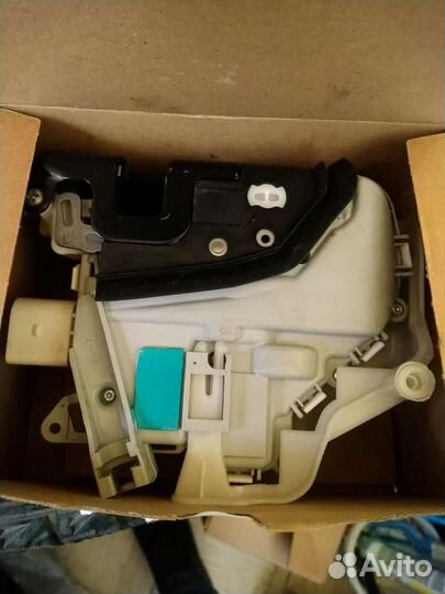 Замок двери на Audi skoda volkswagen