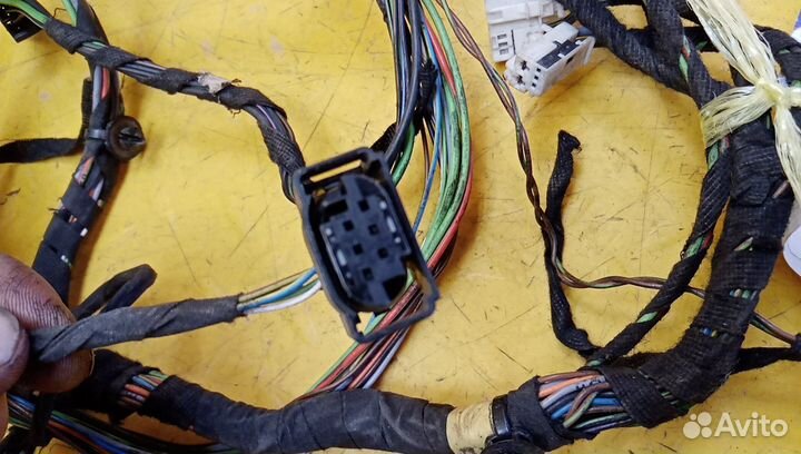 Проводка (коса) W221 S-klass