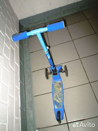 Самокат детский трехколесный бу