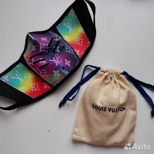 Маска Louis Vuitton