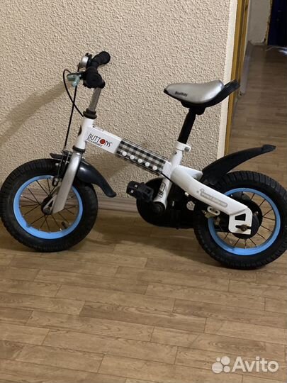 Велосипед royal baby buttons