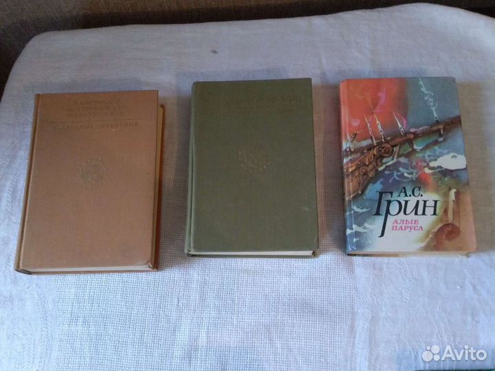 Книги. Разные жанры