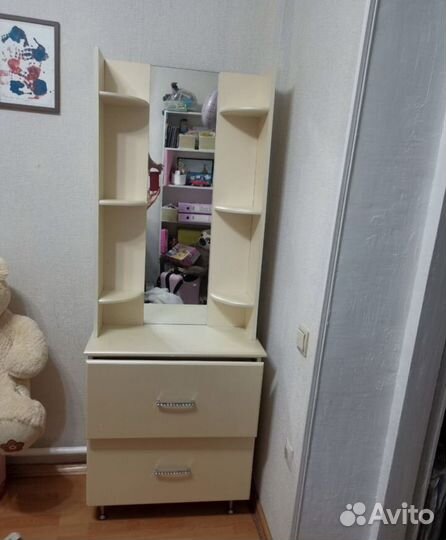 Трюмо тумба дамский столик