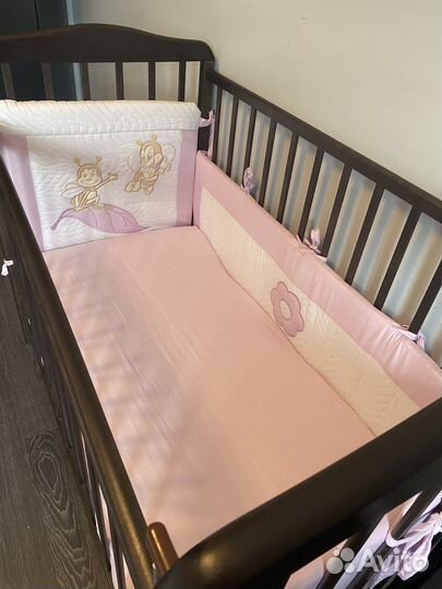 Бортики в детскую кроватку