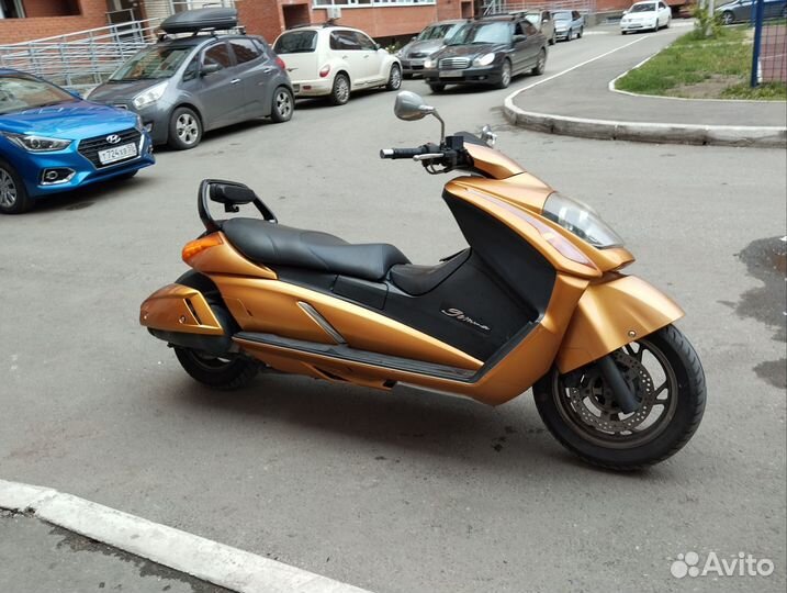 Продам космолет Suzuki Gemma 250