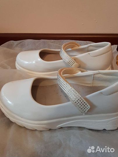 Детские туфли для девочки