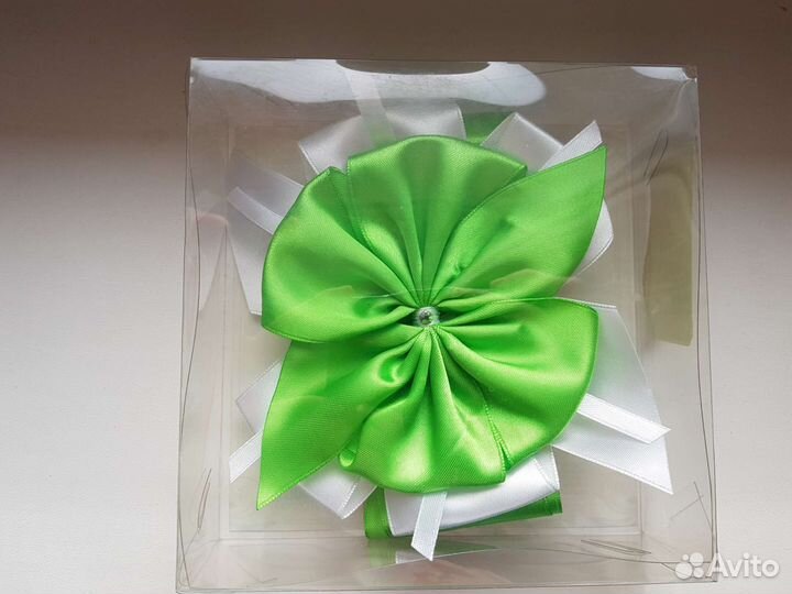 Бант атласный с лентой для конверта на выписку