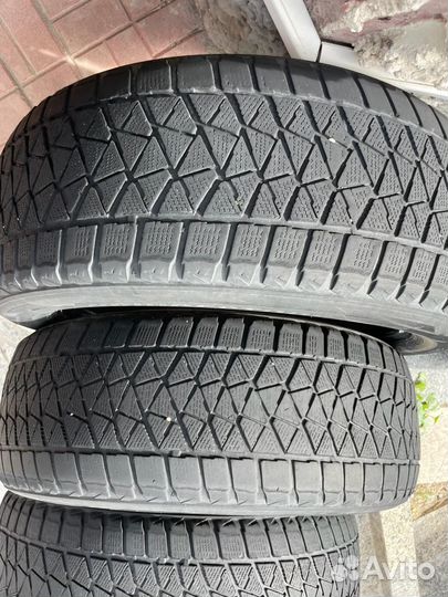 Bridgestone Blizzak DM-V2 235/55 R19 105T