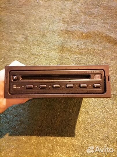 CD- ченджер J8ECD1A01 Audi A4 B6 8E 8EC трещина