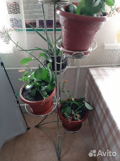 Подставка для цветов