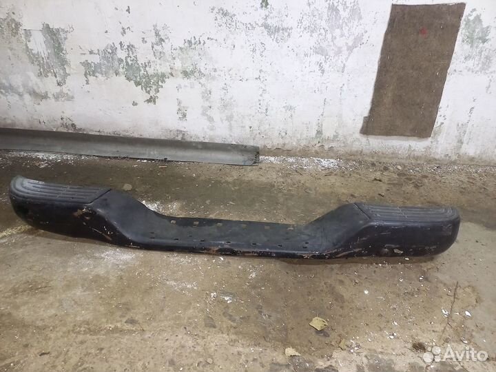 Задний бампер toyota hilux 7