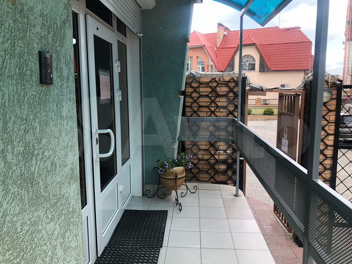 Торговое, Салон, Офис, 158 м²