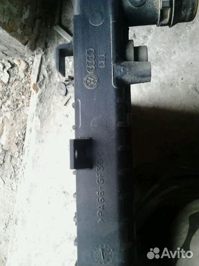 Радиатор Audi,Volkswagen