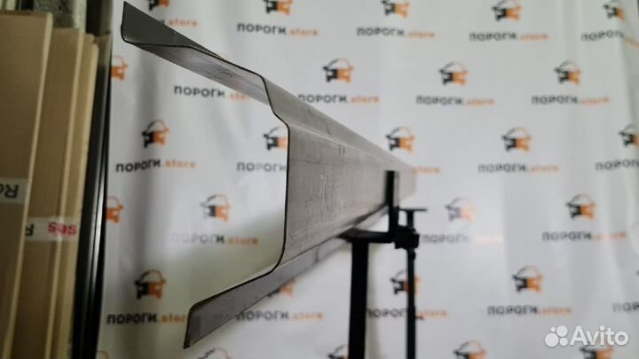 Кузовной порог левый ваз 2110