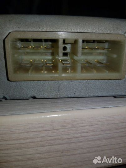 Блок управления свечами накала Toyota Land Cruiser