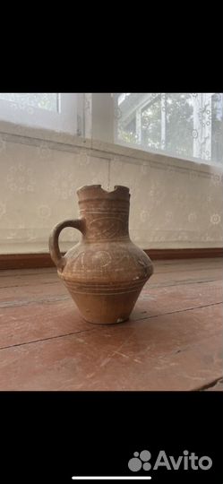 Кувшин старинный