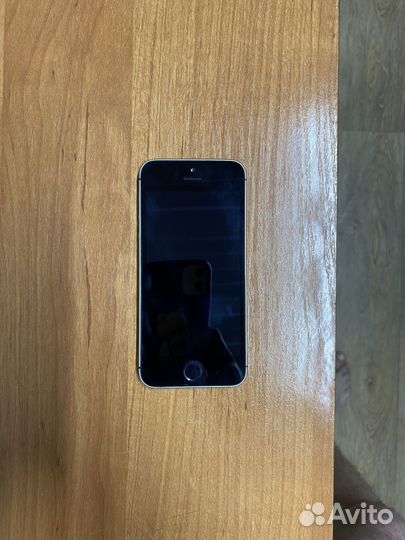 iPhone 5S, 64 ГБ