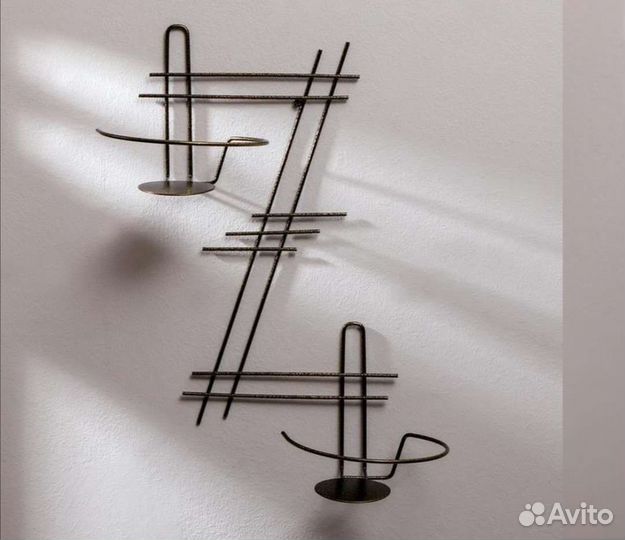 Подставка настенная для цветов