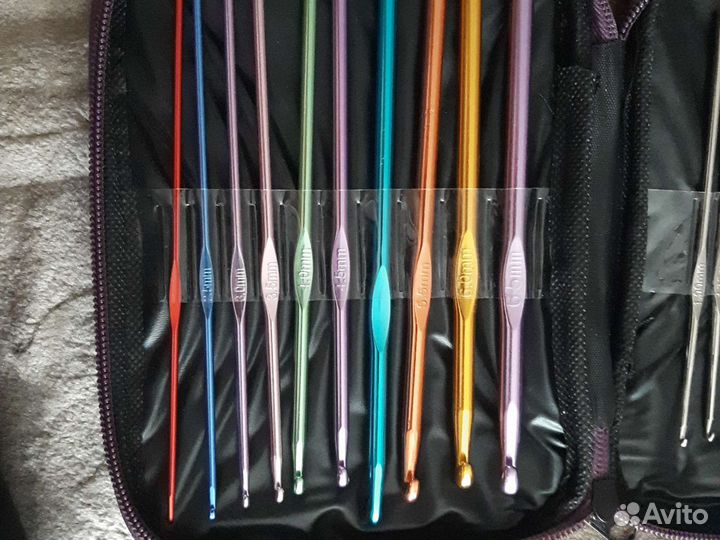 Крючки для вязания,маркеры