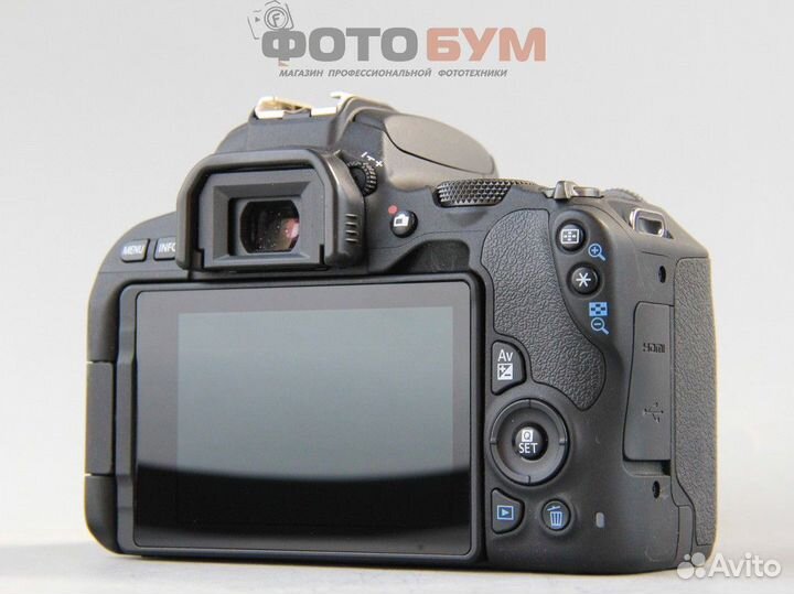 Фотоаппарат Canon 200D kit 18-55 III