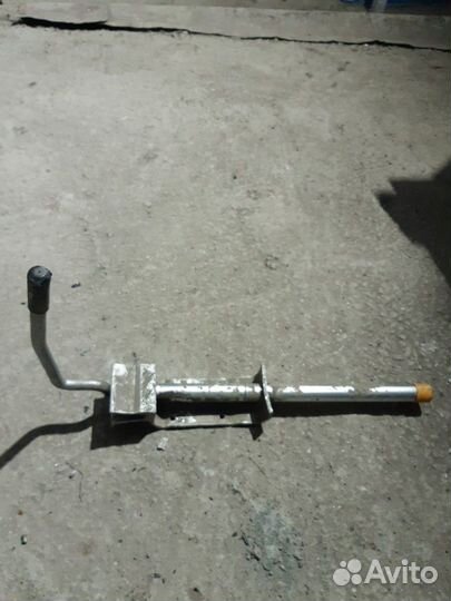 Держатель двери