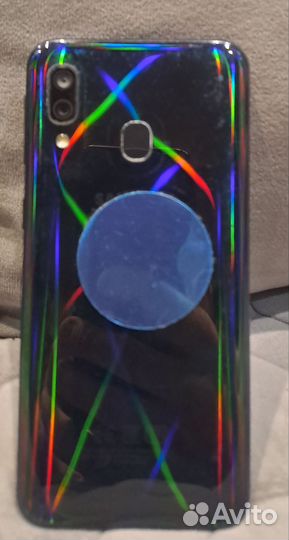 Samsung Galaxy A40, 4/64 ГБ