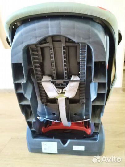 Автокресло happy baby passenger V2 (0-25 кг)