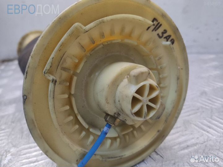 Пневмоамортизатор / пневмостойка задний на BMW F11 LCI s1144790