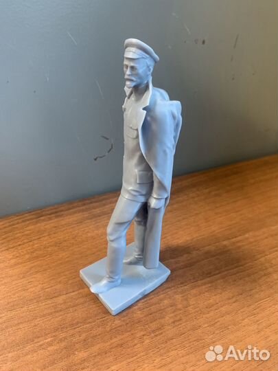 Бюст дзержинского фигурка